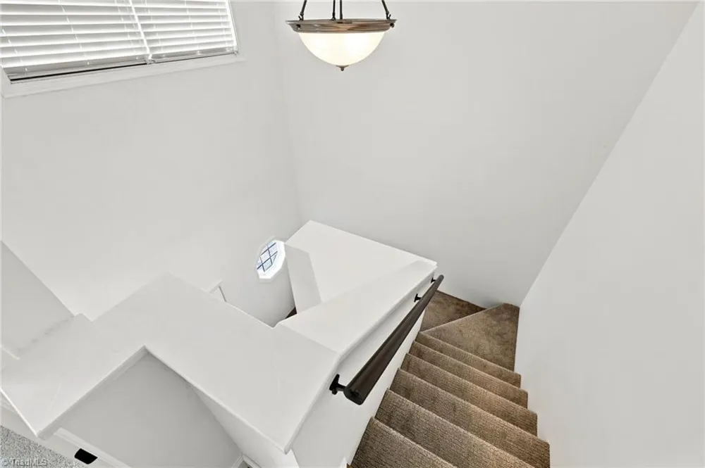 307 Skiles Heights #J Thomasville, NC 27360