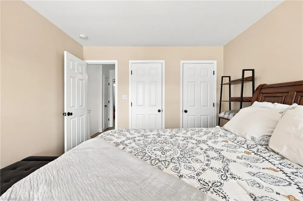 307 Skiles Heights #J Thomasville, NC 27360