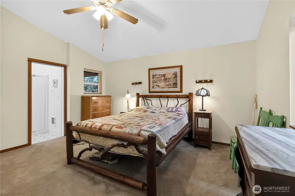 114 Merry Etta Drive Kalama, WA 98625