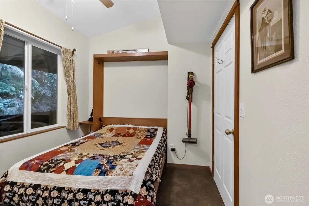 114 Merry Etta Drive Kalama, WA 98625
