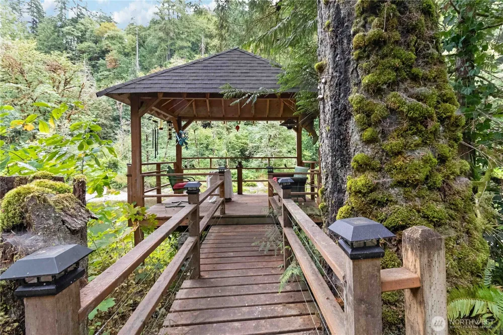 114 Merry Etta Drive Kalama, WA 98625