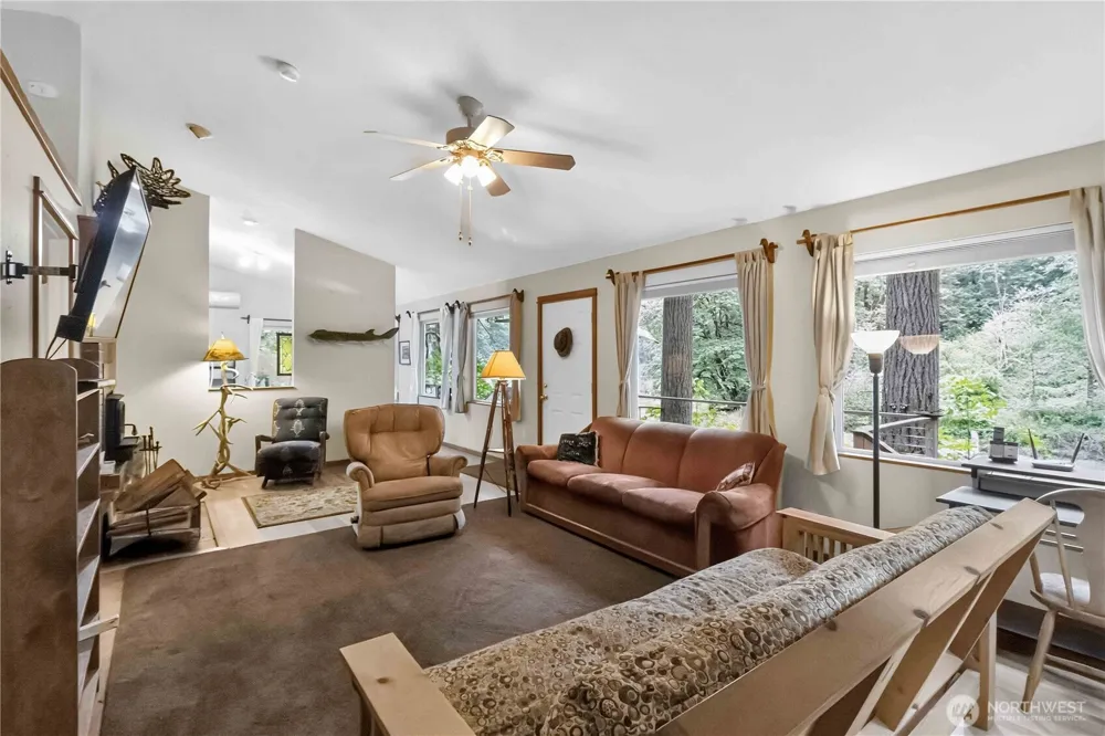 114 Merry Etta Drive Kalama, WA 98625