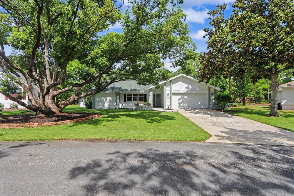 10 COLUBRINA COURT Homosassa, FL 34446
