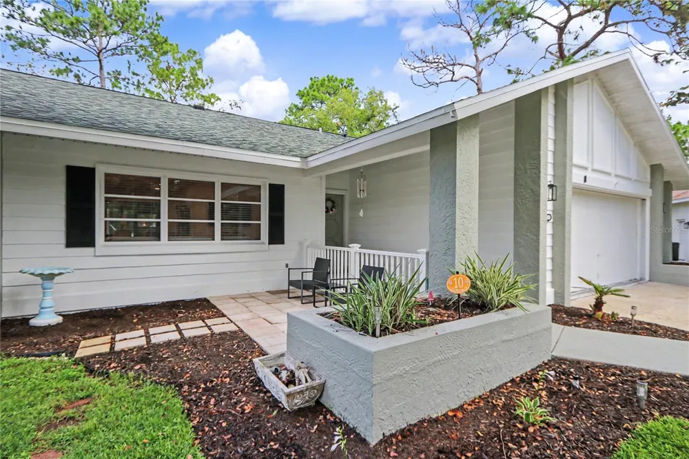 10 COLUBRINA COURT Homosassa, FL 34446