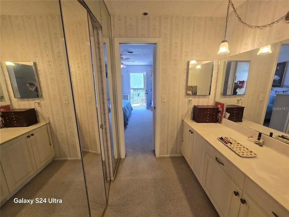 8186 TERRACE GARDEN DRIVE #409 St Petersburg, FL 33709