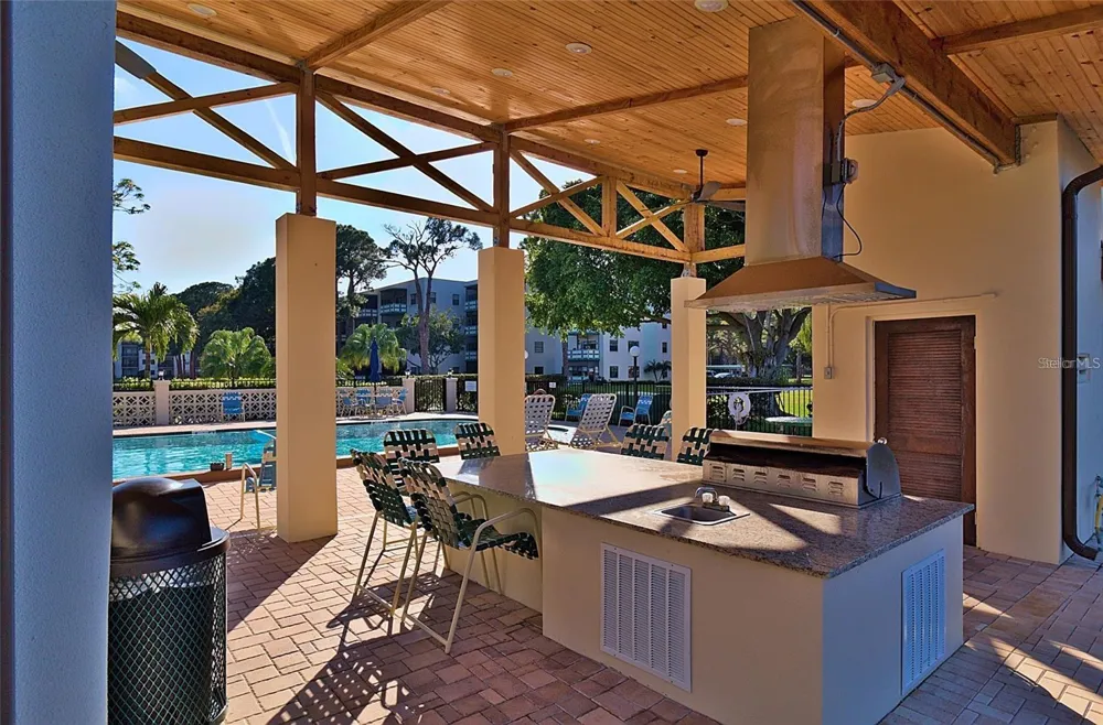 8186 TERRACE GARDEN DRIVE #409 St Petersburg, FL 33709