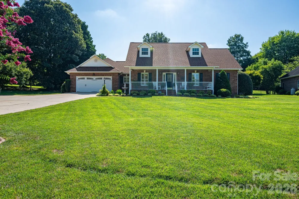 2928 Palmer Drive NE Conover, NC 28613