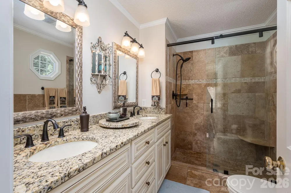 2928 Palmer Drive NE Conover, NC 28613
