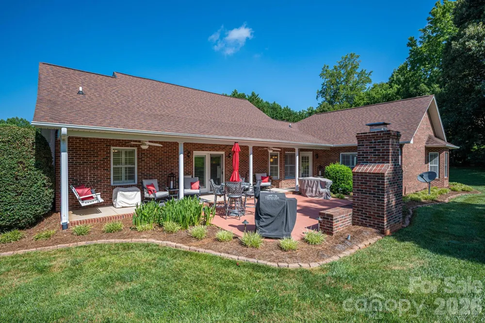 2928 Palmer Drive NE Conover, NC 28613