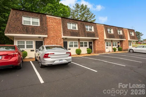 135 Ribet Avenue