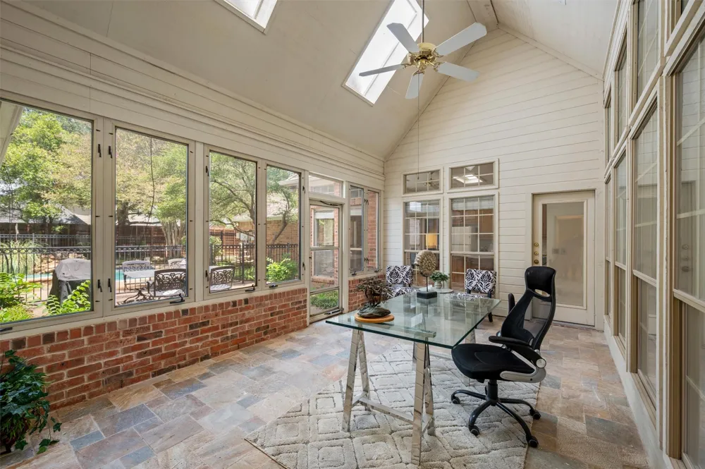 106 Charlottesville Avenue Colleyville, TX 76034