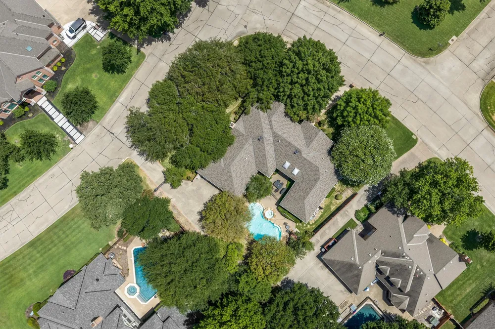 106 Charlottesville Avenue Colleyville, TX 76034