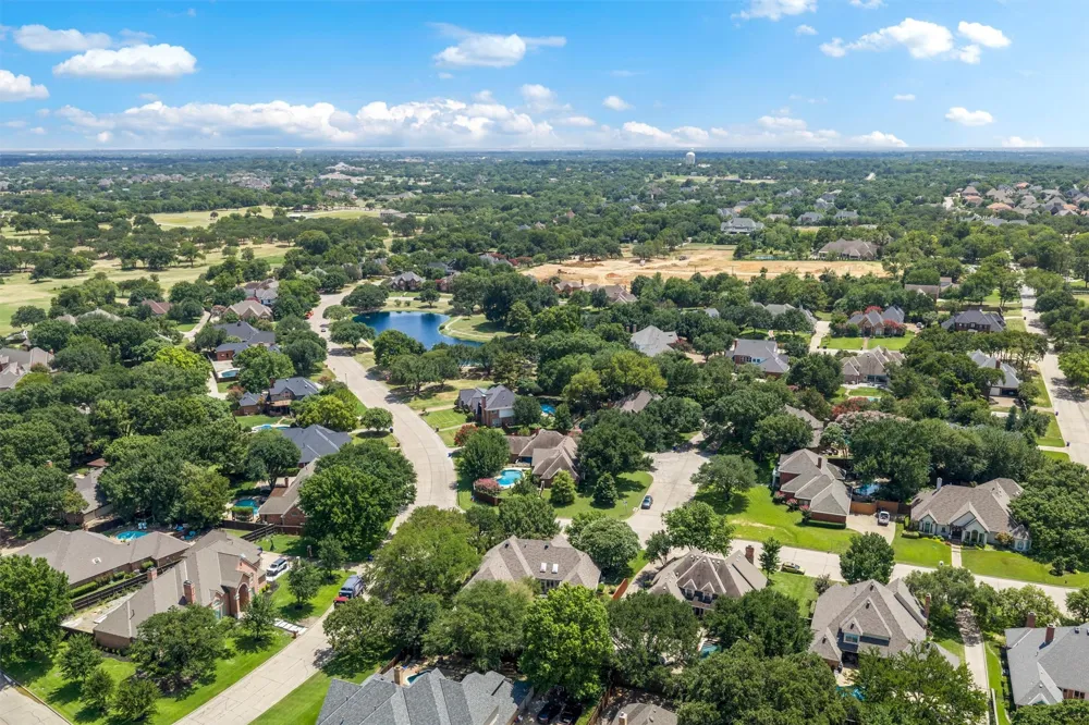106 Charlottesville Avenue Colleyville, TX 76034
