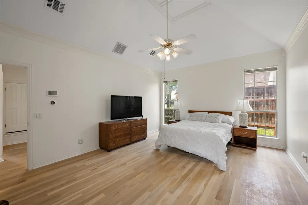 106 Charlottesville Avenue Colleyville, TX 76034