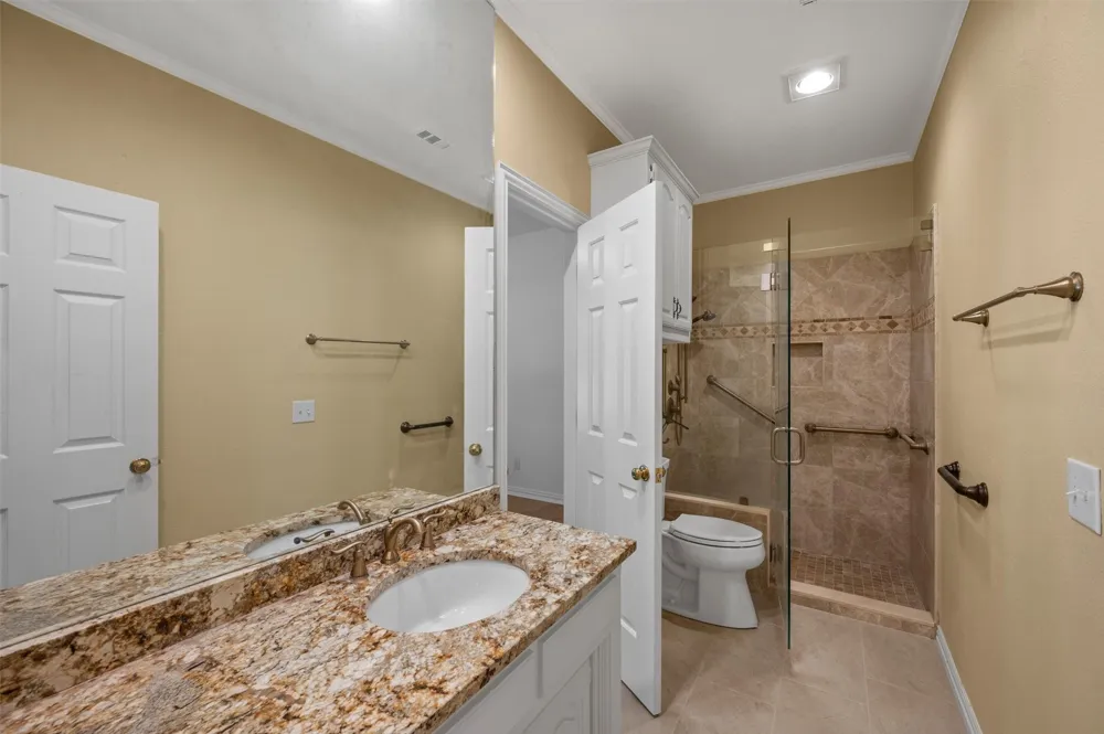 106 Charlottesville Avenue Colleyville, TX 76034