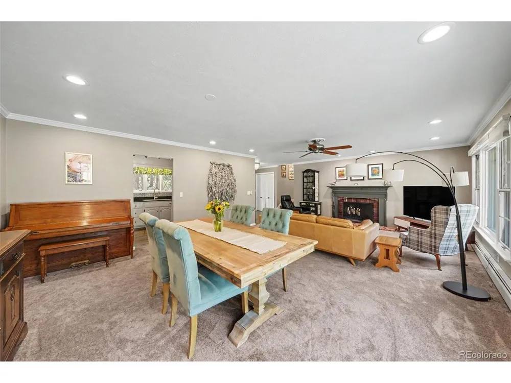 4976 Red Rock Drive Larkspur, CO 80118
