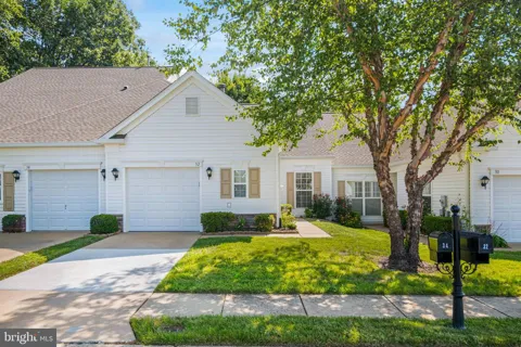 32 TURTLE CREEK WAY #8-2