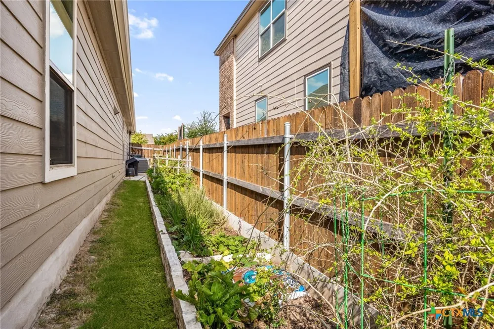 449 Conchillos Drive Georgetown, TX 78626
