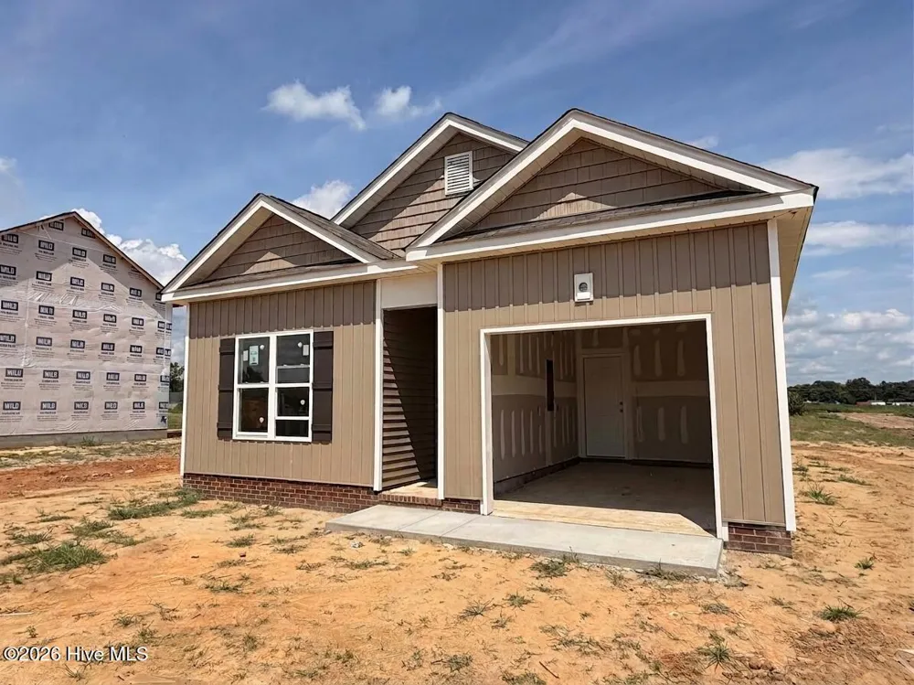121 Longfield Court Dunn, NC 28334
