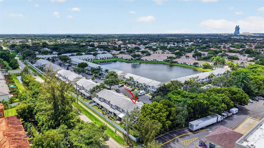 4902 SW 31st Ter Dania Beach, FL 33312