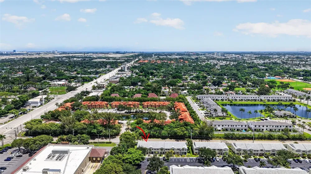 4902 SW 31st Ter Dania Beach, FL 33312