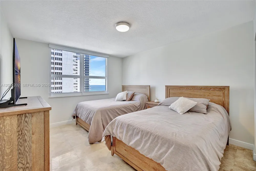 2080 S OCEAN DR #1102 Hallandale Beach, FL 33009