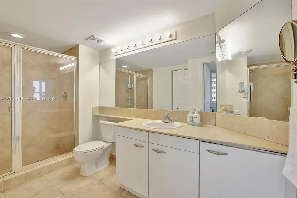 2080 S OCEAN DR #1102 Hallandale Beach, FL 33009