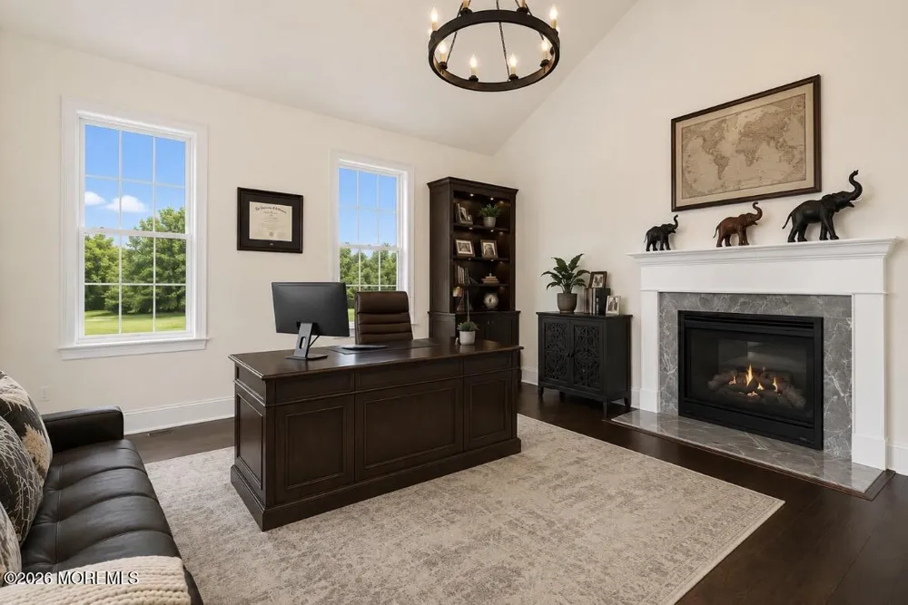 4 Prestwick Court Holmdel, NJ 07733