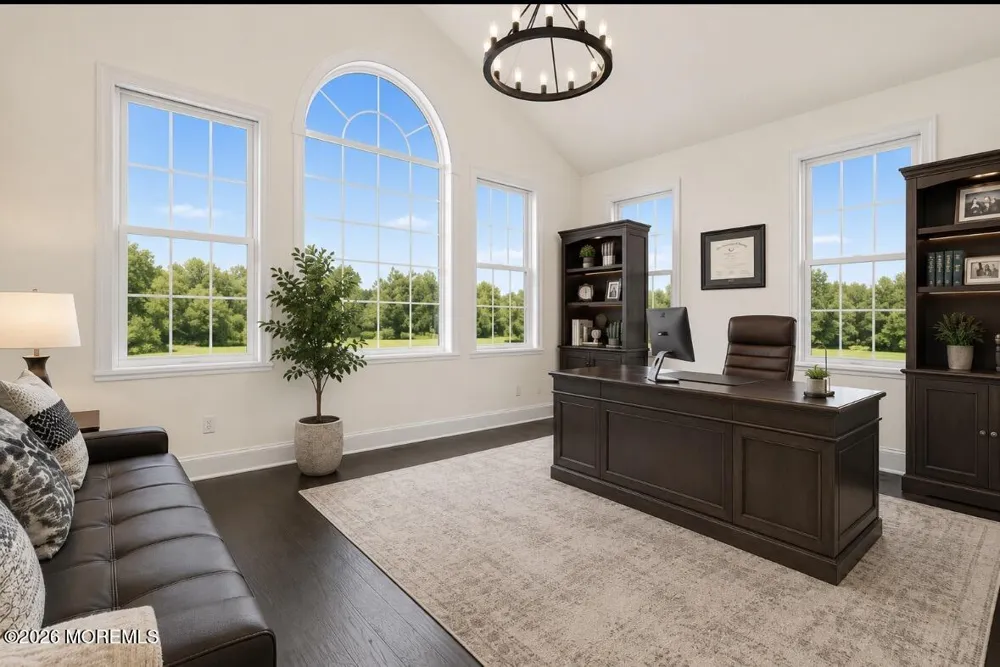 4 Prestwick Court Holmdel, NJ 07733