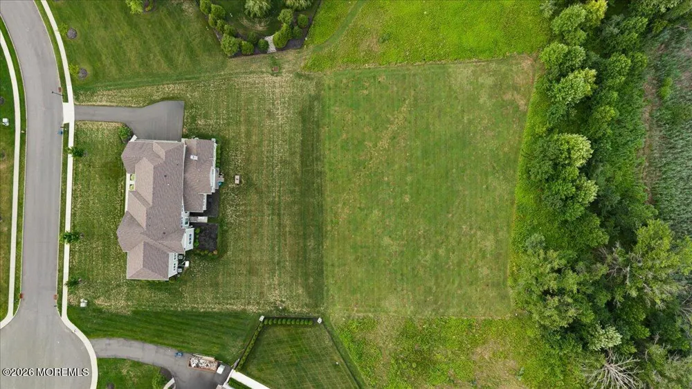 4 Prestwick Court Holmdel, NJ 07733