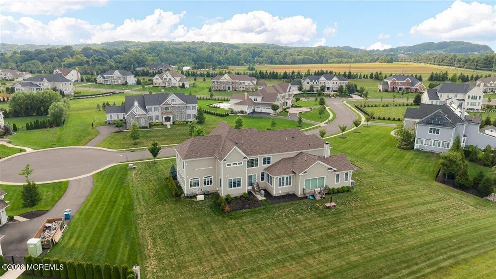 4 Prestwick Court Holmdel, NJ 07733