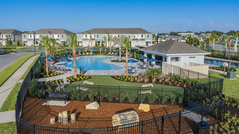 667 NESS ISLAND DRIVE #667 Mount Dora, FL 32757
