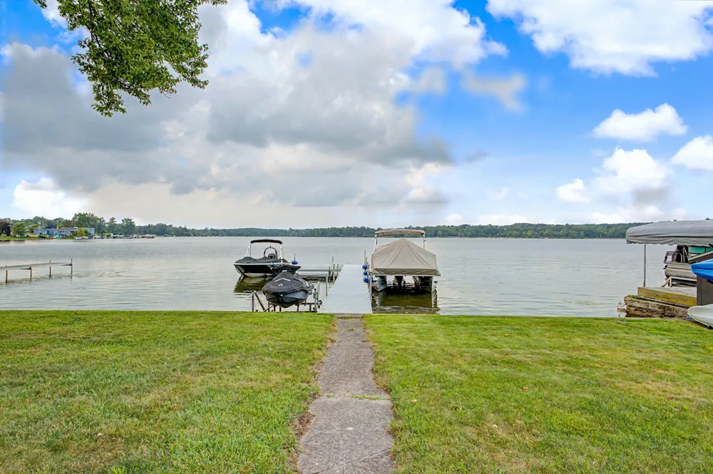 2124 Ash Te Wette Beach Drive Cambria Township, MI 49242