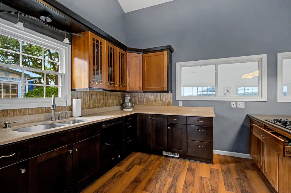 2124 Ash Te Wette Beach Drive Cambria Township, MI 49242