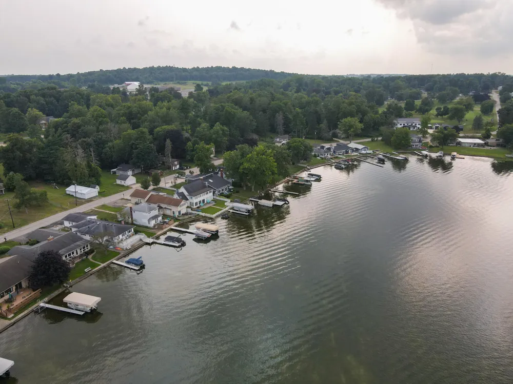 2124 Ash Te Wette Beach Drive Cambria Township, MI 49242