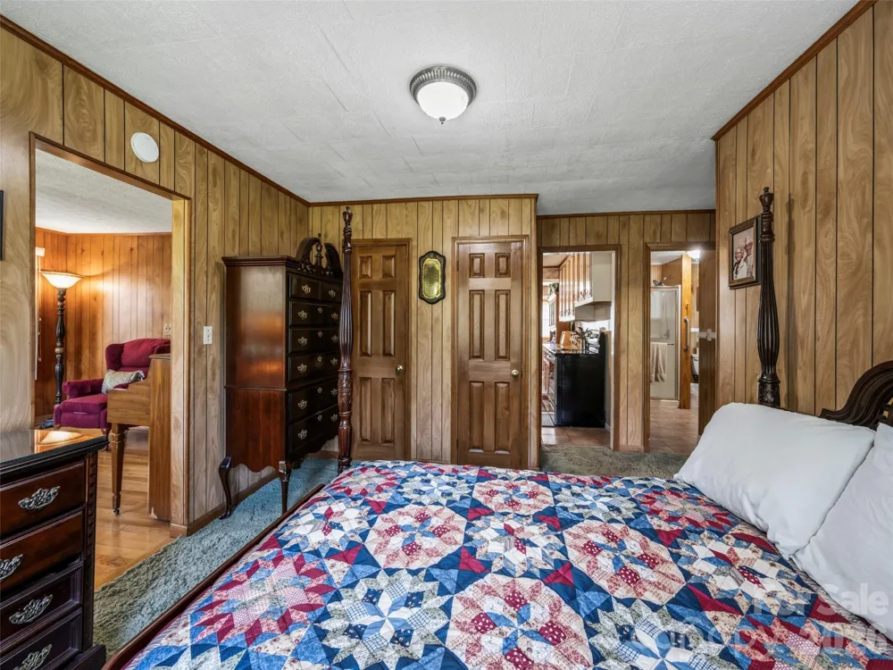 53 Salem Road Weaverville, NC 28787