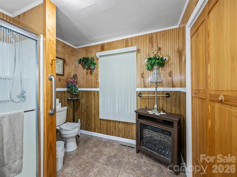53 Salem Road Weaverville, NC 28787