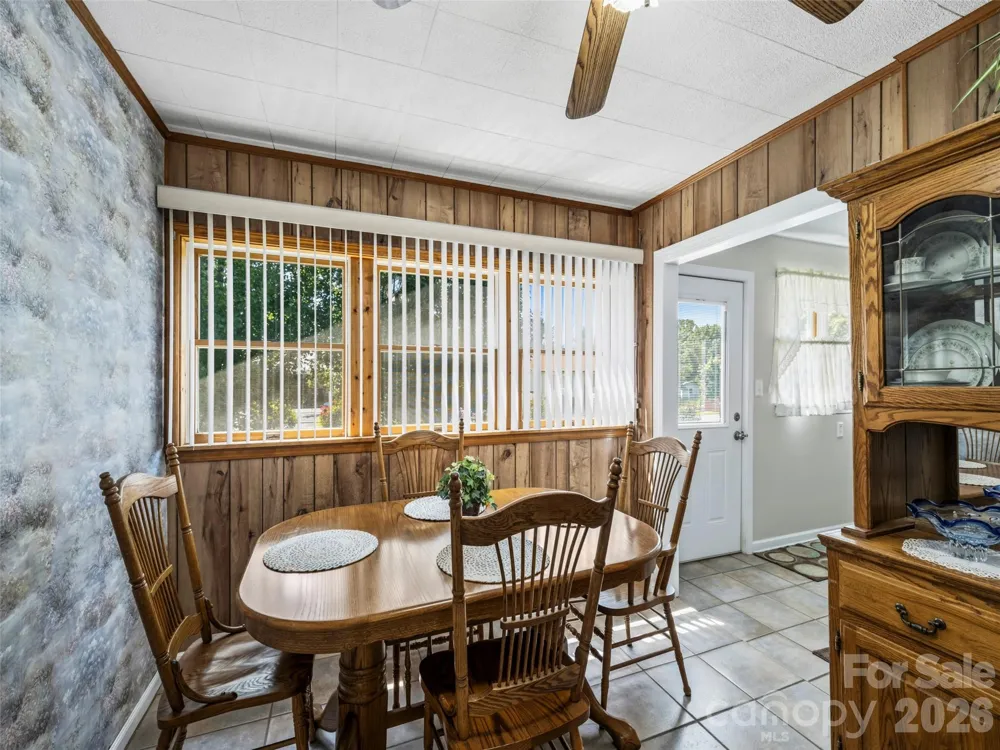 53 Salem Road Weaverville, NC 28787