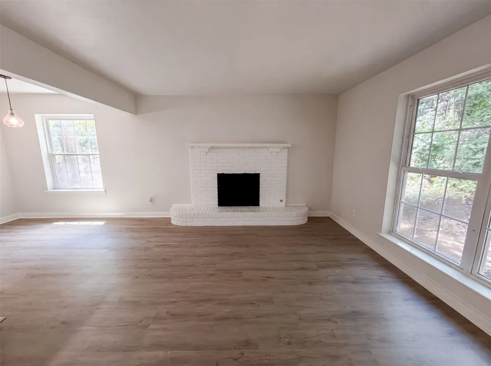 3969 Lost Creek Drive Dallas, TX 75224