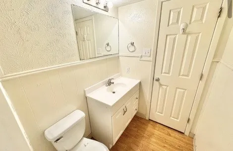 1115 Austin Street Denton, TX 76201