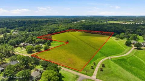 428 Country Club Road
