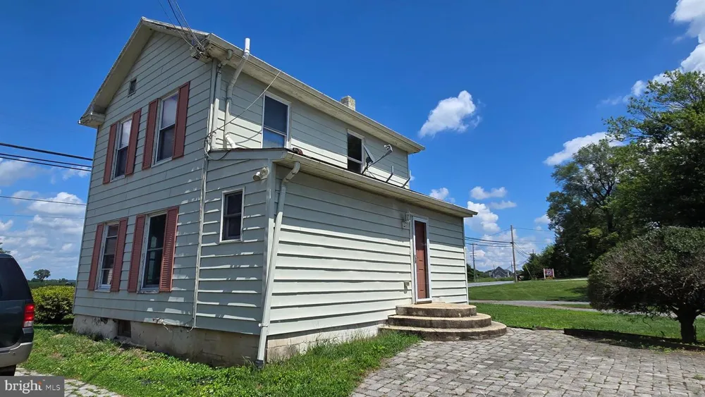 6047 MIDDLEBURG ROAD Keymar, MD 21757