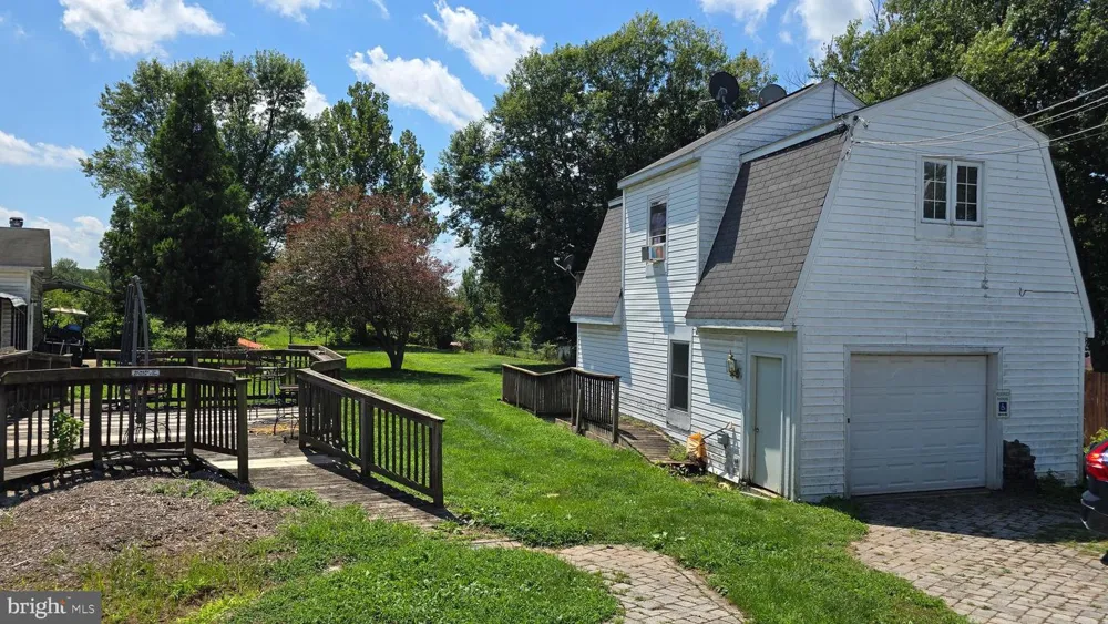 6047 MIDDLEBURG ROAD Keymar, MD 21757
