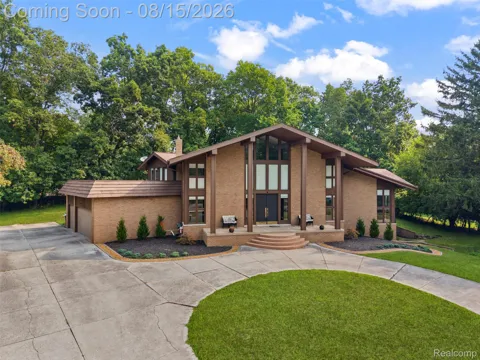 4994 Lake Bluff Road Road