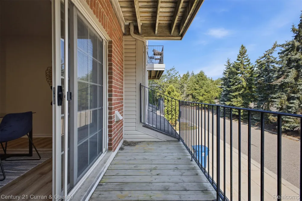 39444 Springwater Drive Northville Township, MI 48168