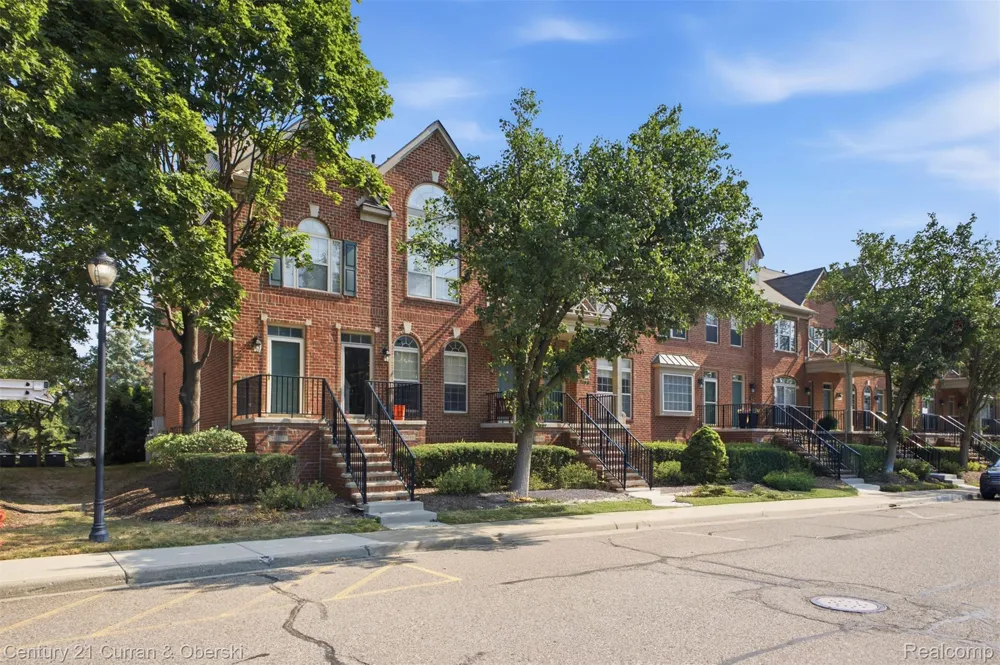 39444 Springwater Drive Northville Township, MI 48168