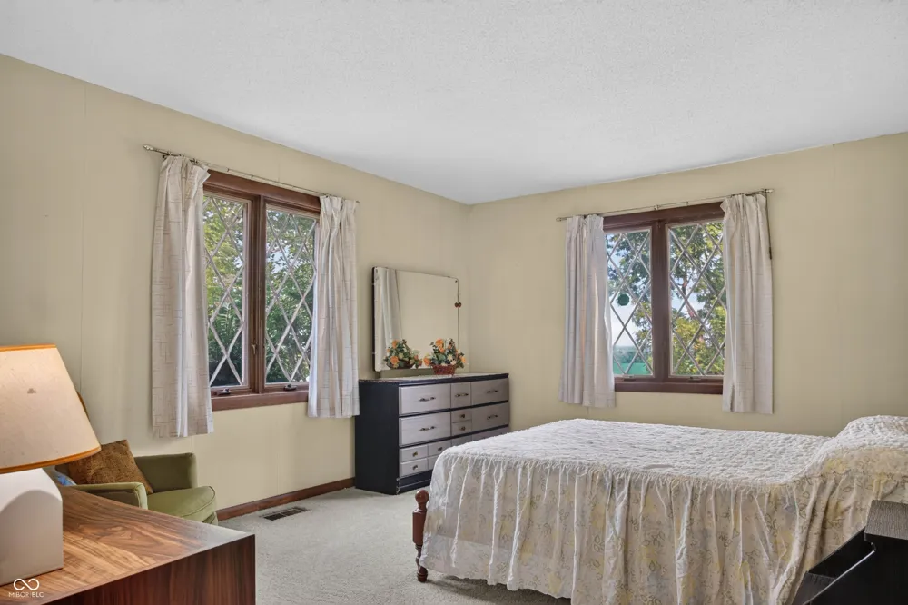 1234 E Denman Road Rosedale, IN 47874