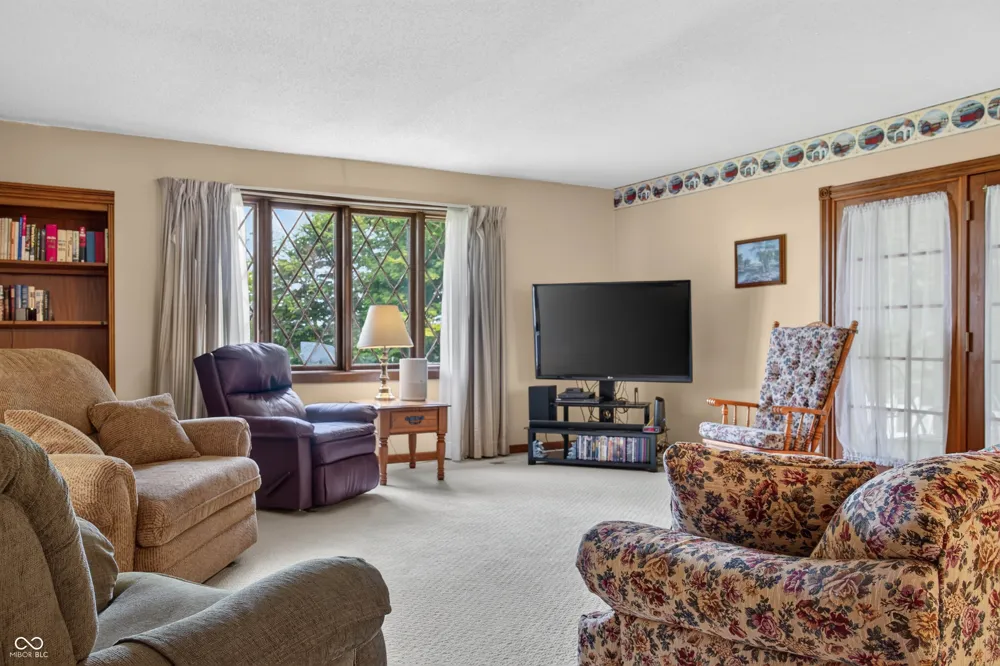 1234 E Denman Road Rosedale, IN 47874