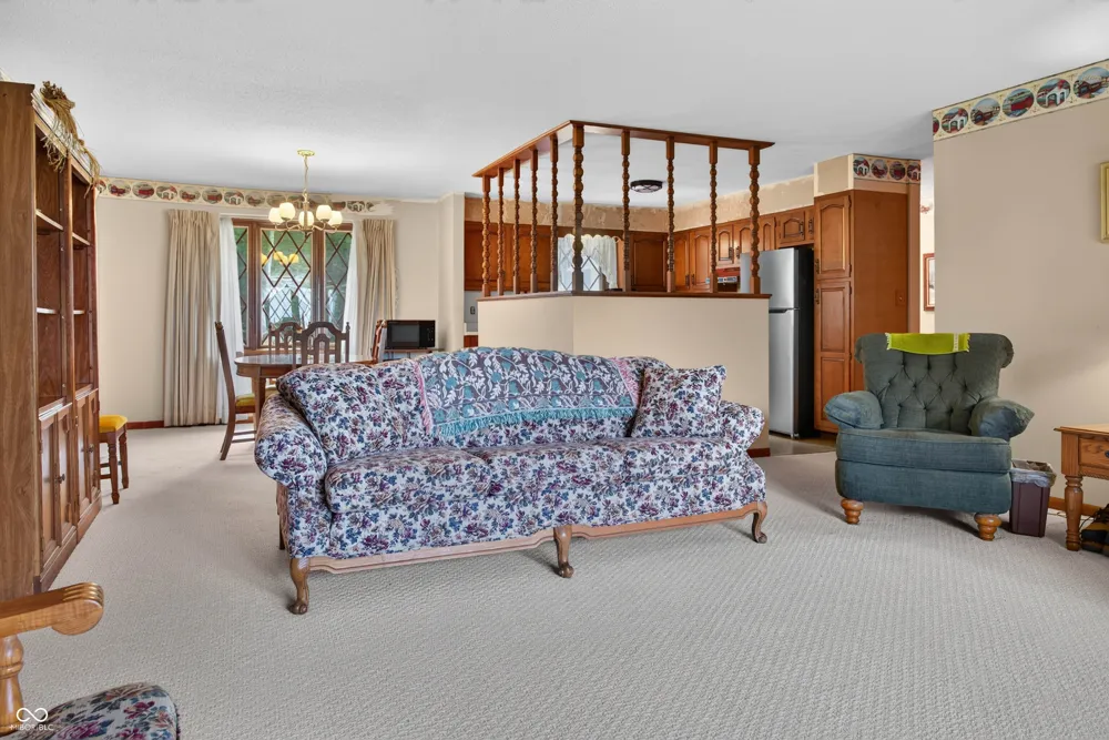 1234 E Denman Road Rosedale, IN 47874