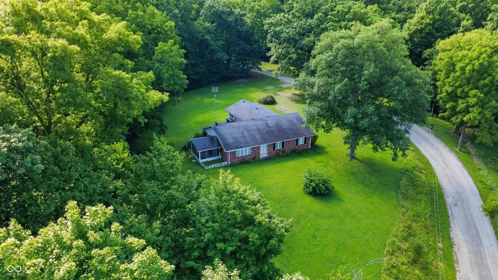 1234 E Denman Road Rosedale, IN 47874